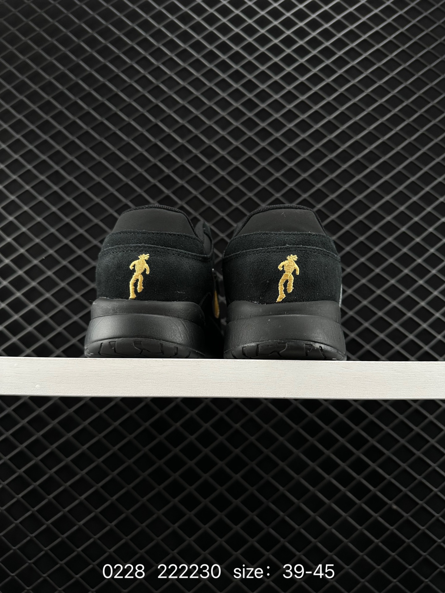 Travis Scott x Jordan Cut The Check AJ1